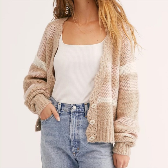 Free People Fine Time Cardigan Sweater Size M Beige Latte Wool Blend NWT - Picture 3 of 8